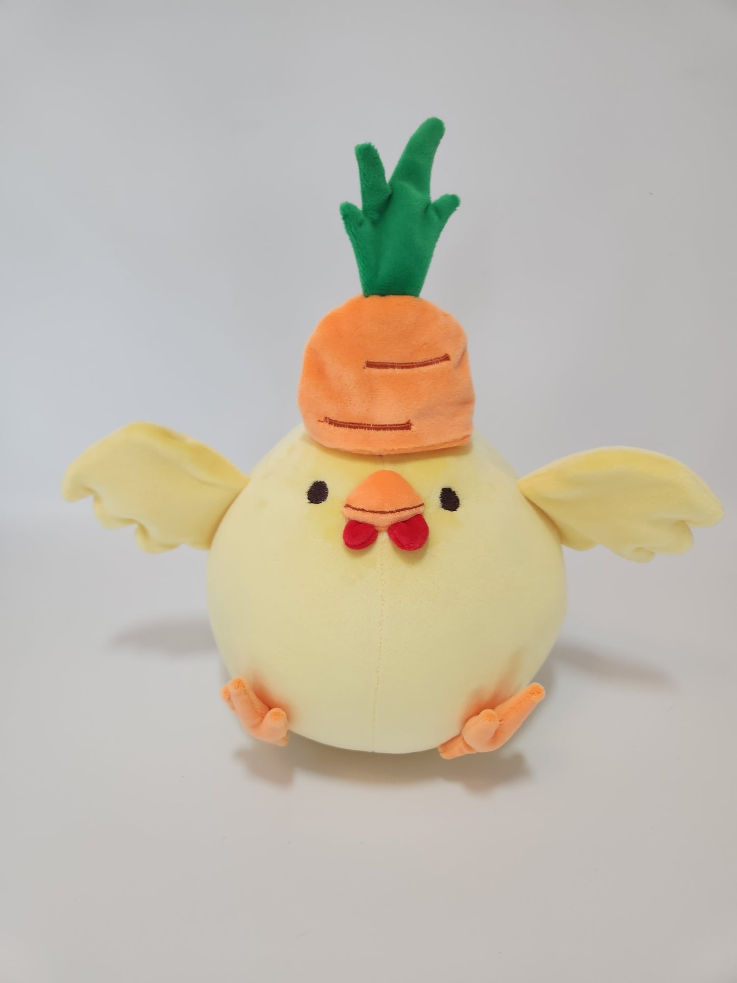 Yellow chonky chicken with hats (mochi)