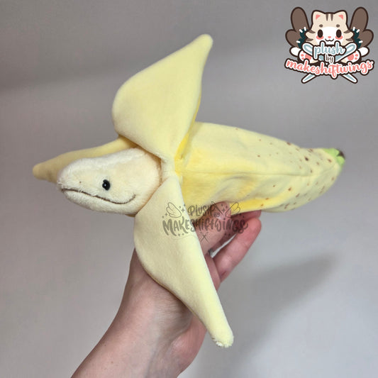 Banana p-eel plush (minky & mochi)